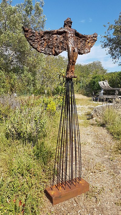 Sculpture — work 61