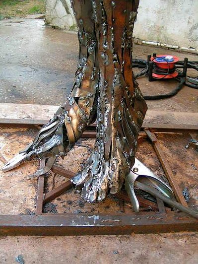 Sculpture — work 44